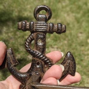 Ship anchor wall decor for towel. Towel holder